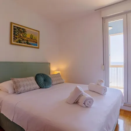 Seaview Znjan سبليت