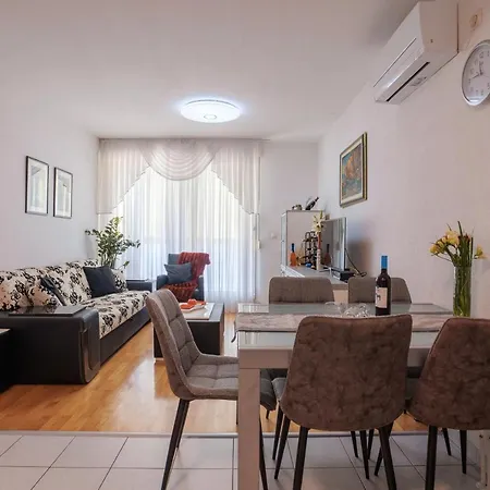 Seaview Znjan Apartman